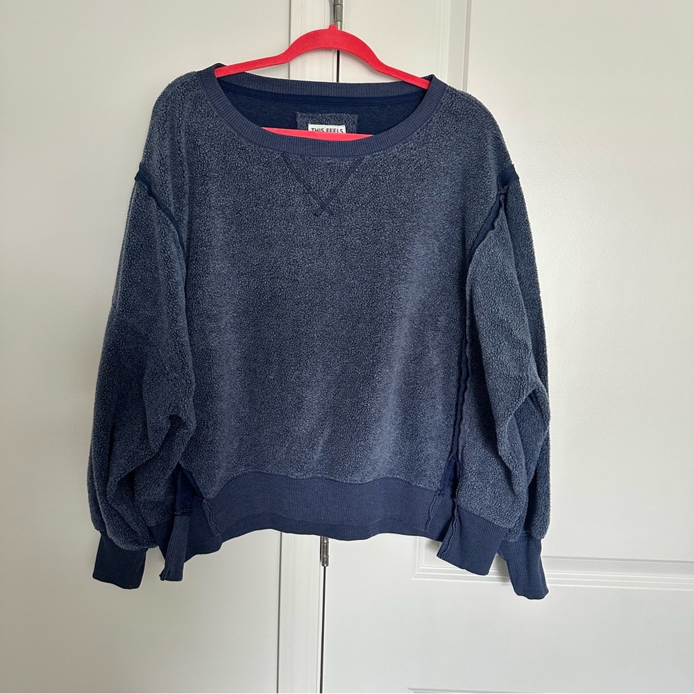 Women's Navy Blue Sweatshirt